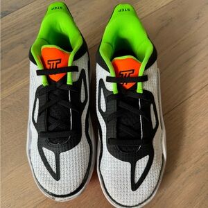 Jordan Jason Tatum Black and White Sneakers Dynamic Design. Used